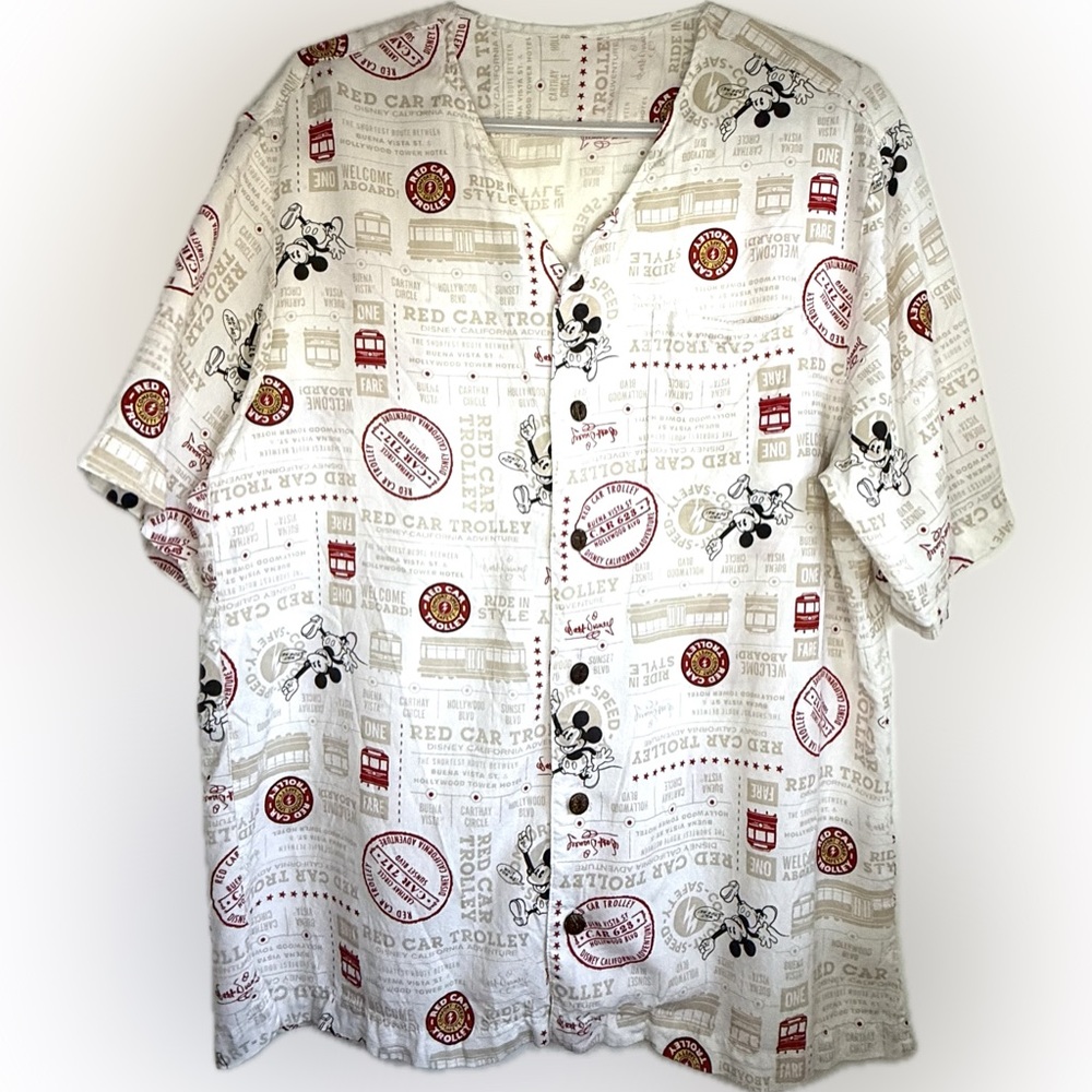 Disney Red Car Trolley Mickey Mouse CA Adventure Button Up Shirt Size Large